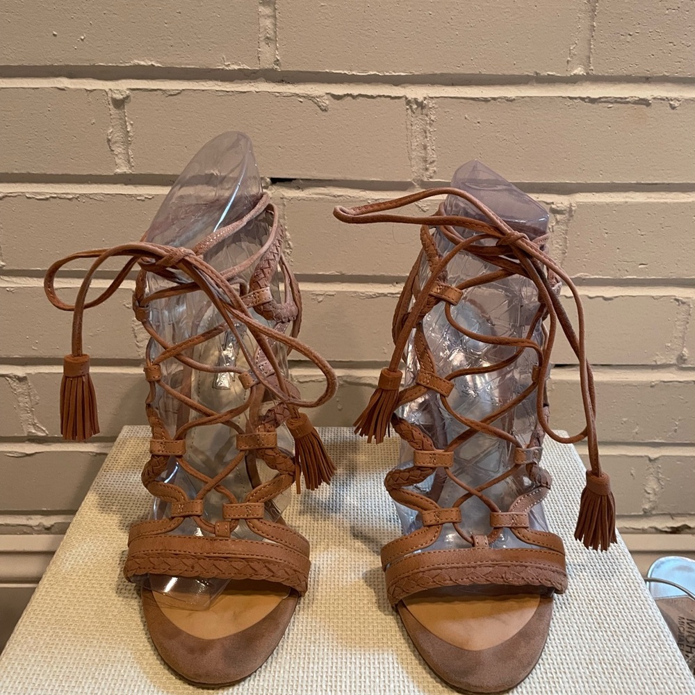 BCBG GENERATION BG-RONNY Strappy Lace up heeled sandals Sz 7.5 Boho